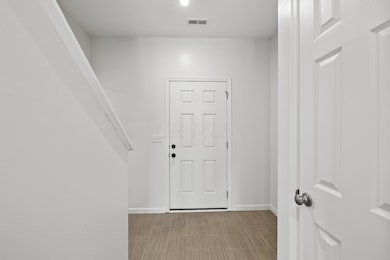 4853 Amber Crossing Dr, Columbus, OH 43232 - photo 5