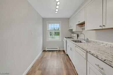 380 Main St Unit19, Chatham Boro, NJ 07928 - photo 3