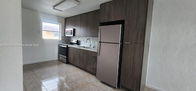 605 W 68th St unit 23, Hialeah, FL 33014 - photo 6