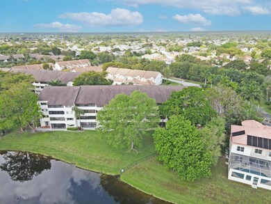 12524 Shoreline Dr unit 202, Wellington, FL 33414 - photo 3