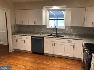 2013 Keating St, Temple Hills, MD 20748 - photo 3