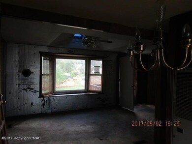 6749 Pa Route 873, Slatington, PA 18080 - photo 7
