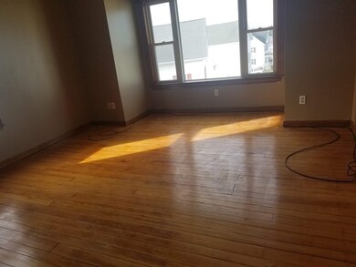 22 Covel St, Fall River, MA 02723 - photo 2