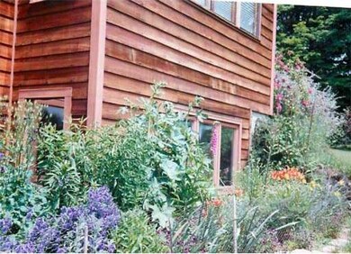 226 Shutesbury Rd, Amherst, MA 01002 - photo 5