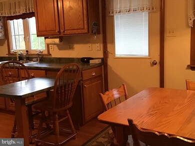 20 Zehner Ln, Orwigsburg, PA 17961 - photo 4