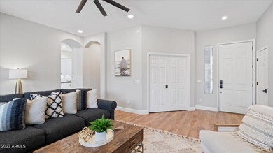 1383 E Geronimo St unit I, Chandler, AZ 85225 - photo 5