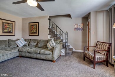 523 Terravilla Ln, Ridley Park, PA 19078 - photo 6
