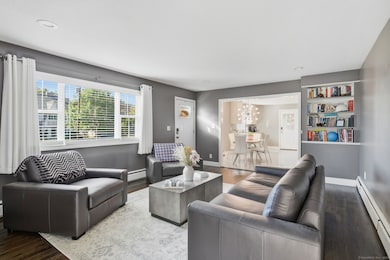 243B Pearl St, Enfield, CT 06082 - photo 5