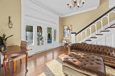 216 Conway St, Frankfort, KY 40601 - photo 3