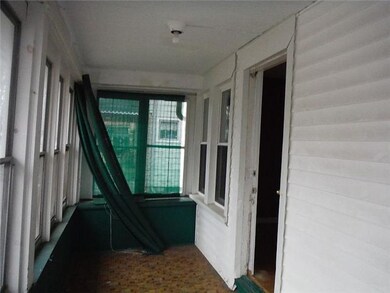 Porch - Enclosed