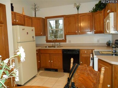 346 Poland Ave, Struthers, OH 44471 - photo 7