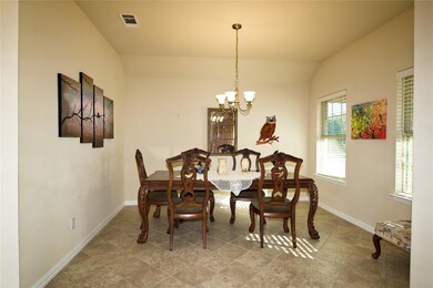 1803 Vallana Dr, Gainesville, TX 76240 - photo 3