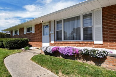 4486 Wetmore Rd E, Columbus, OH 43224 - photo 2