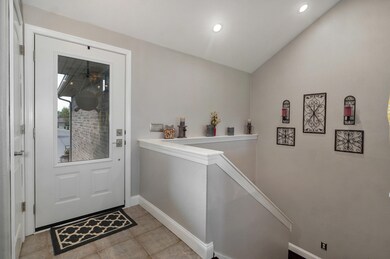 983 Glen Oaks Dr-4