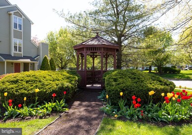 207A Pertwood Ct unit 207A, Mount Laurel, NJ 08054 - photo 3