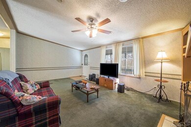 Living Room 20x12