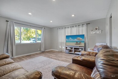 2311 Burton Ave, Burley, ID 83318 - photo 5