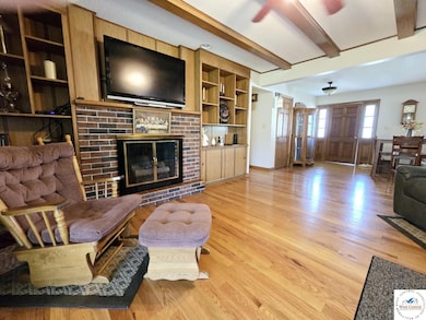 502 S Ferguson Ave, Tipton, MO 65081 - photo 4