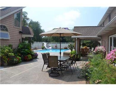 121 Timbersprings Dr, Indiana, PA 15701 - photo 2