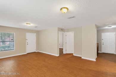 8448 India Ave, Jacksonville, FL 32211 - photo 5