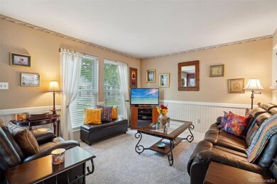 11705 E Canal Dr, Aurora, CO 80011 - photo 5