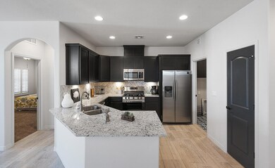 13808 Paseo de Plata Dr, Horizon City, TX 79928 - photo 6