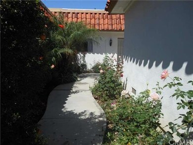 COURTYARD ENTRY 