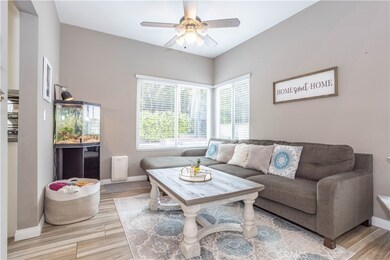 28412 Fig Ct, Santa Clarita, CA 91390 - photo 6