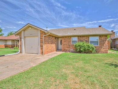 1810 W University St, Shawnee, OK 74804 - photo 2