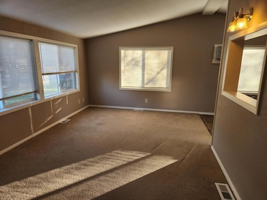 815 NW 3rd Ave, Grand Rapids, MN 55744 - photo 7