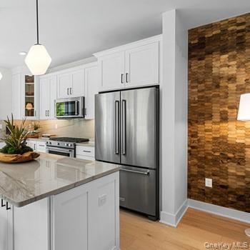 5132 Teaberry Ln unit 22, Fishkill, NY 12524 - photo 2