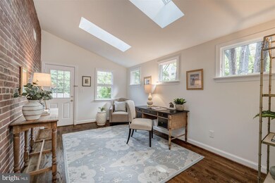 3547 Brandywine St NW, Washington, DC 20008 - photo 5