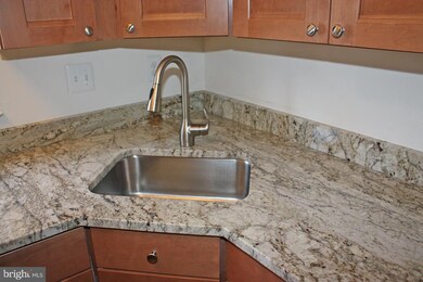 266 Fairfield Dr, Warrenton, VA 20186 - photo 4