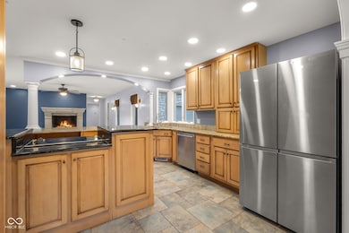 4872 S Poplar Dr, Columbus, IN 47201 - photo 4