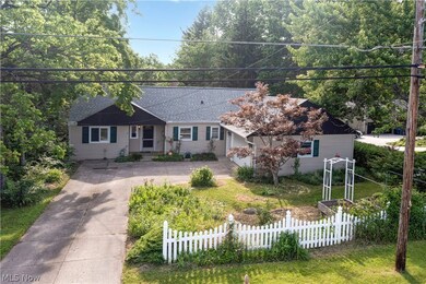 8346 Lewis Rd, Olmsted Falls, OH 44138 - photo 3