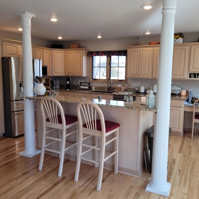 Kitchen with island