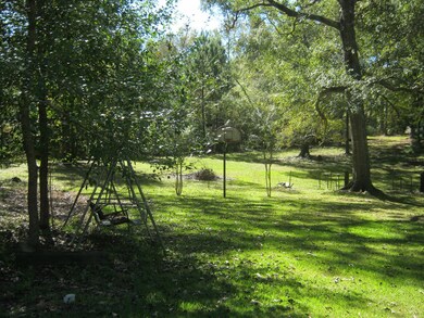 1070 Page Dr, McComb, MS 39648 - photo 6