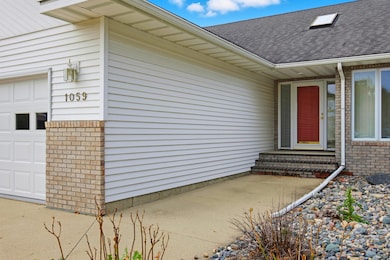 1059 Sommerset Place, West Fargo, ND 58078 - photo 3