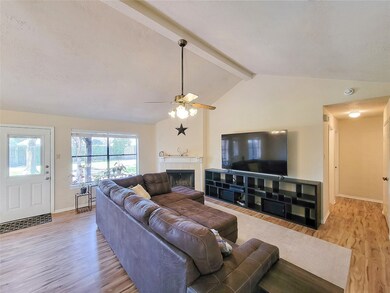 8331 Sparkling Springs Dr, Houston, TX 77095 - photo 3