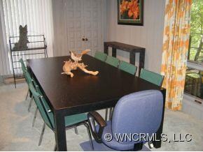 Dining area- for 10/12