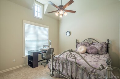 6702 S Willow Place, Broken Arrow, OK 74011 - photo 6