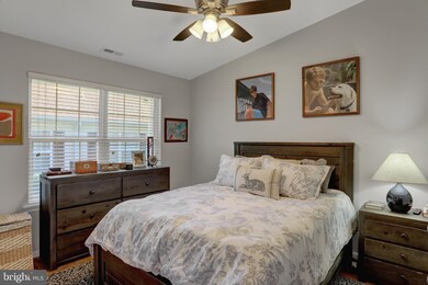 1800 Vincenza Dr unit C, Sykesville, MD 21784 - photo 7