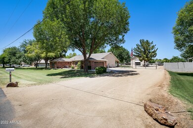 3910 E Via Del Rancho Rd-1