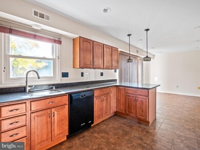 2421 Kinderbrook Ln, Bowie, MD 20715 - photo 6