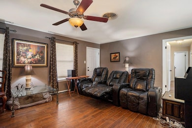 709 Hurstview Dr, Hurst, TX 76053 - photo 7