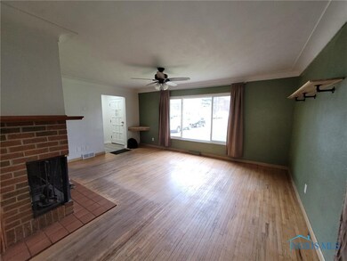 4207 Willis Blvd, Toledo, OH 43623 - photo 2