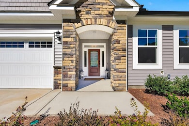 661 Highview Dr, Benson, NC 27504 - photo 3