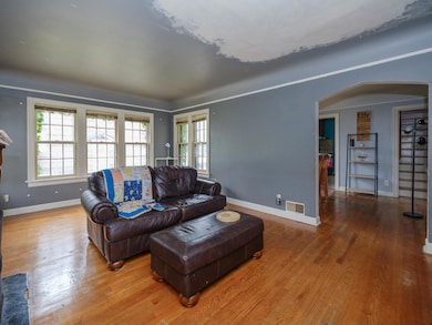 1309 Sunnyside Dr-105