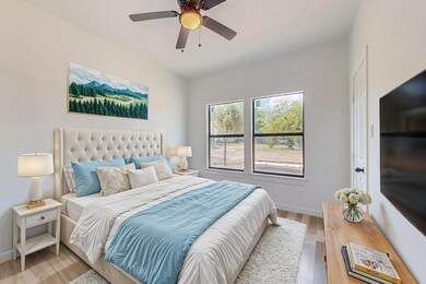 407 E Martin Luther King jr Dr, Ennis, TX 75119 - photo 7