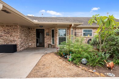 8114 Williams School Rd, Needville, TX 77461 - photo 2